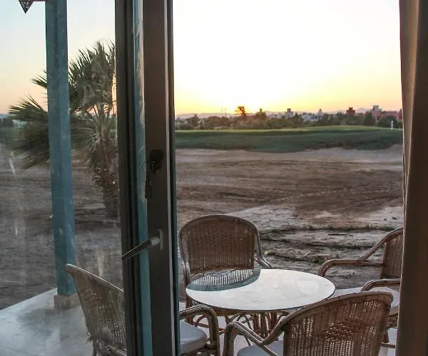 El Gouna Spacious Flat In Steigenberger Golf Apartment *